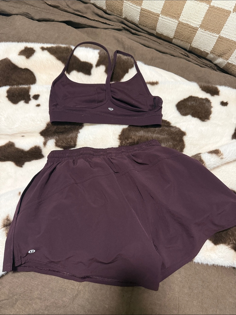 Lululemon bra & shorts set - Picture 2 of 4